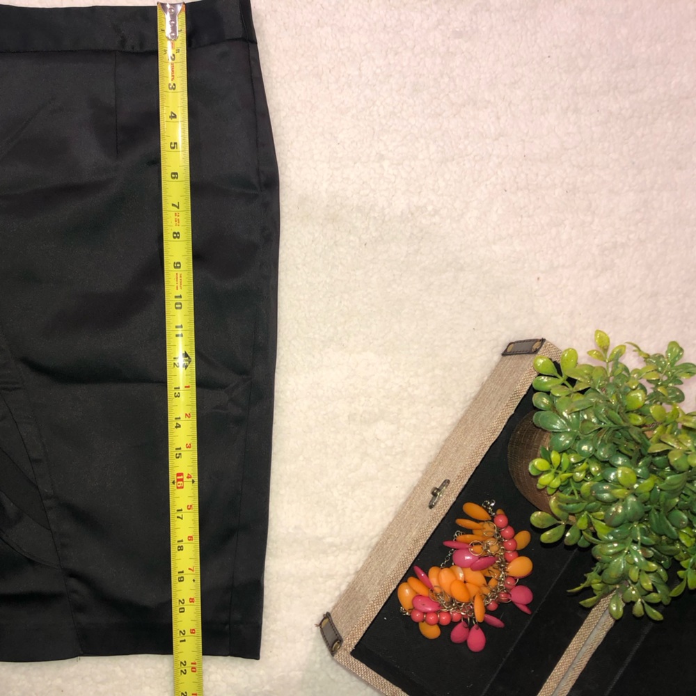 Apt 9 Women's Black SKIRT Size 8 - Picture 6 of 7